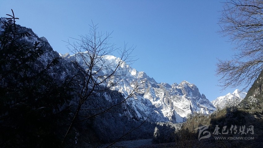 海螺溝這組冬日雪景圖請拿走！